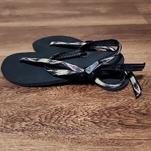 Earth Runners Primal Sandals